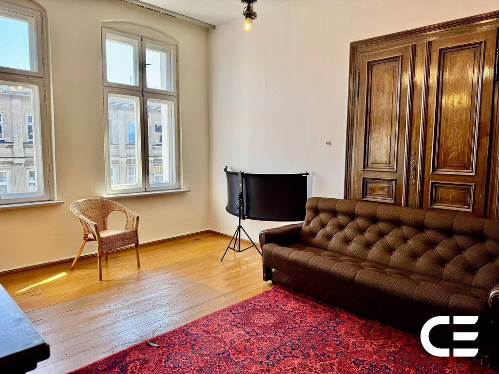 Sprzedam przestronne 77 m² w kamienicy z potencjałem inwestycyjnym Wrocław, Henryka Pobożnego  78m2 Foto 1