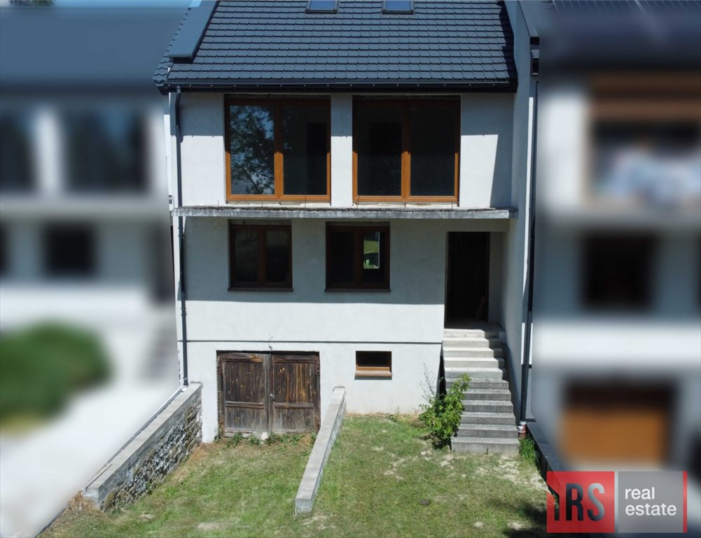 Dom z lasem i własnym kawałkiem ziemi w Turku Turek, Kazimierza Sosnkowskiego  160m2 Foto 1