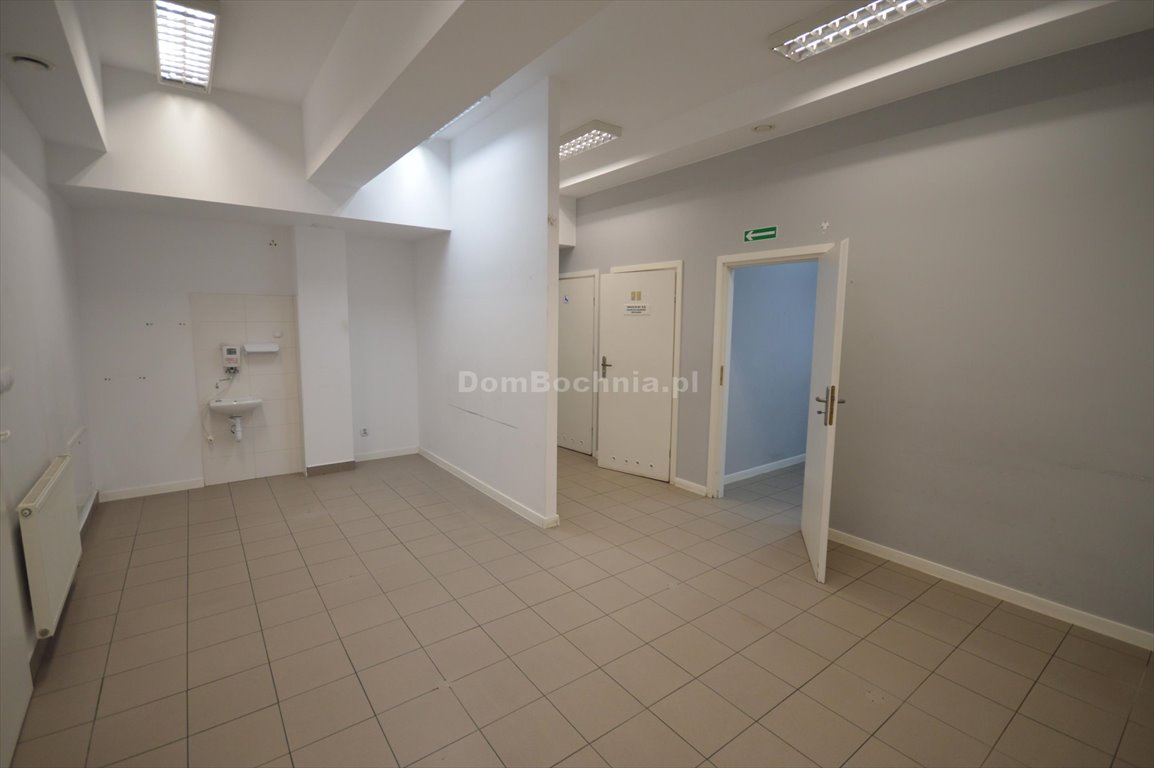 Lokal użytkowy na wynajem Bochnia  120m2 Foto 4