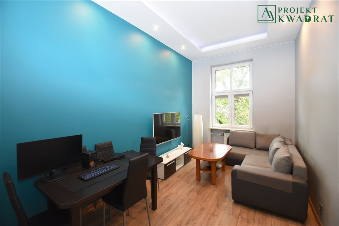 Mieszkanie dwupokojowe na sprzedaż Gliwice, Centrum, Powstańców Warszawy  51m2 Foto 1