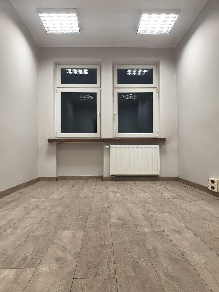 Biuro 18,8 m² w nowoczesnym biurowcu z parkingiem Poznań, Jeżyce, Druskienicka 8/10  19m2 Foto 1