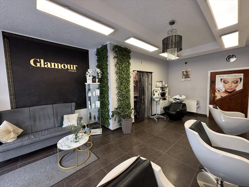 Lokal usługowy 60 m2 w centrum, gotowy do działalności Nowy Targ, Adama Mickiewicza  60m2 Foto 1