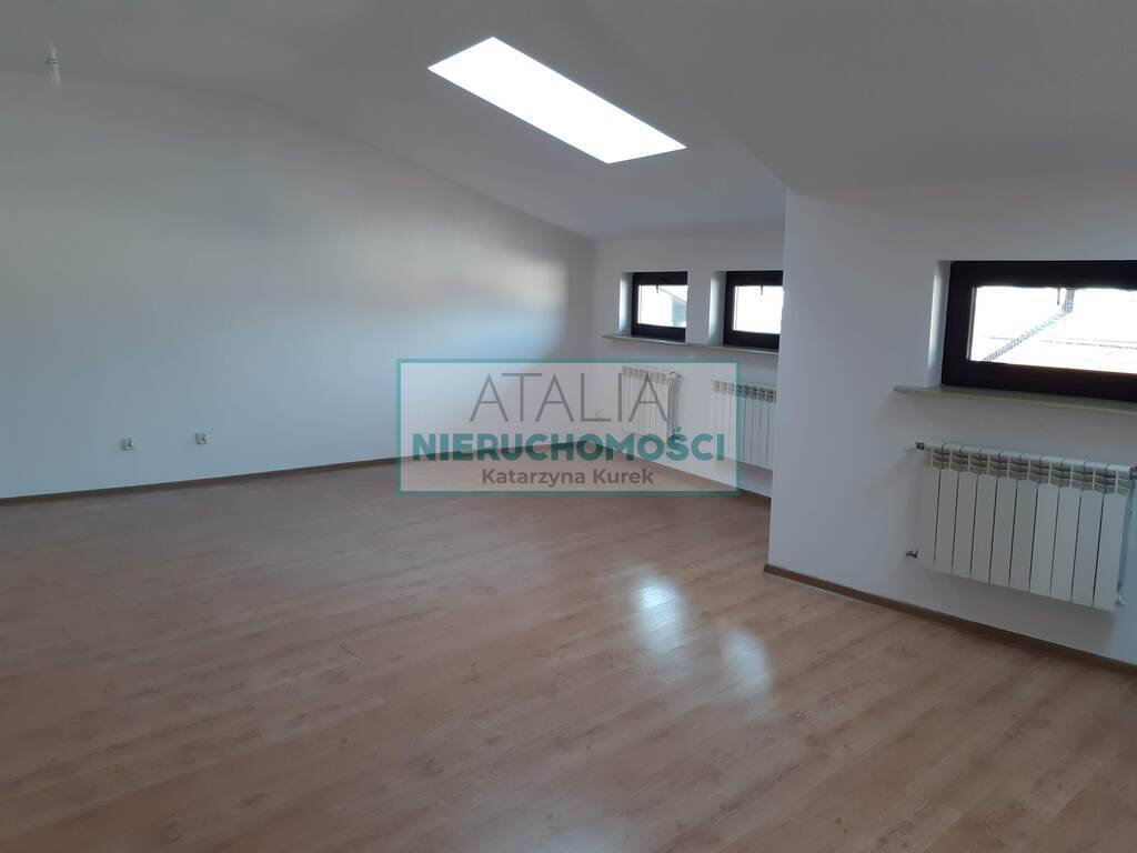 Lokal 9 m² w centrum Grodziska z dostępem do łazienki - polecam! Grodzisk Mazowiecki  16m2 Foto 1