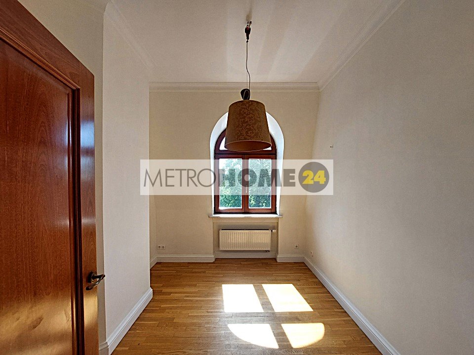 Mieszkanie czteropokojowe  na wynajem Konstancin-Jeziorna  180m2 Foto 4