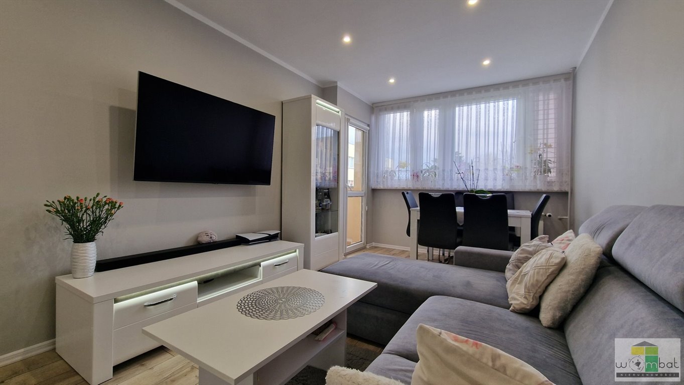 Komfortowe 3-pokojowe mieszkanie po remoncie, balkon, piwnica Bielawa  54m2 Foto 1