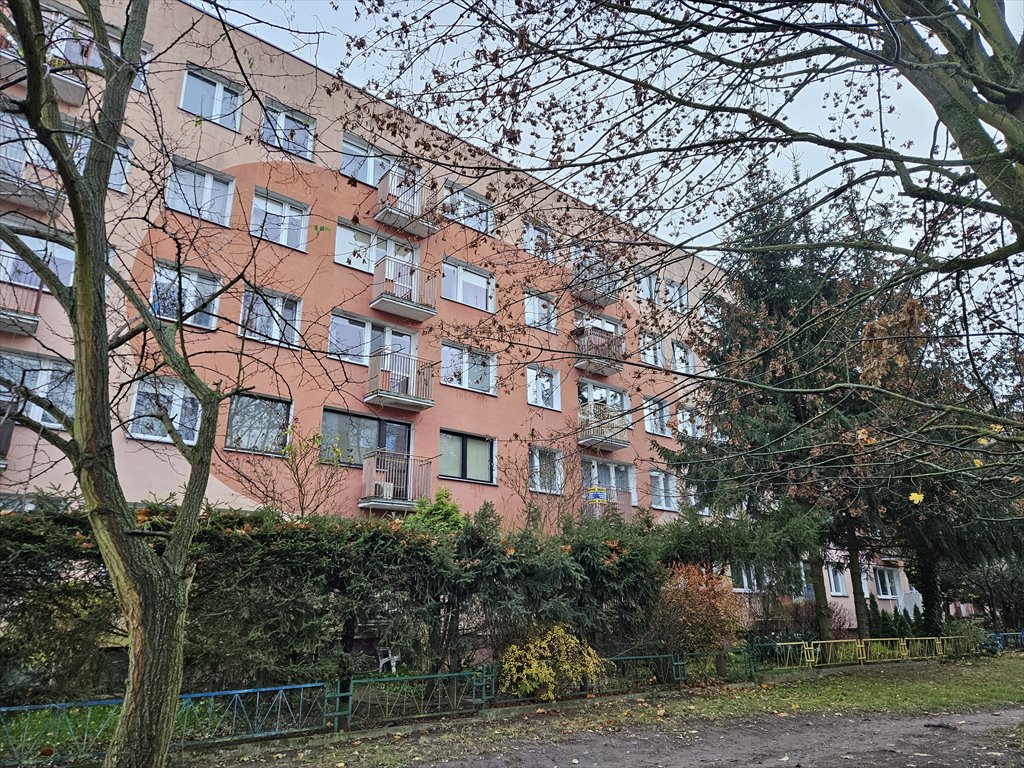 Mieszkanie czteropokojowe  na sprzedaż Wałcz, centrum, Królowej Jadwigi 12  58m2 Foto 1