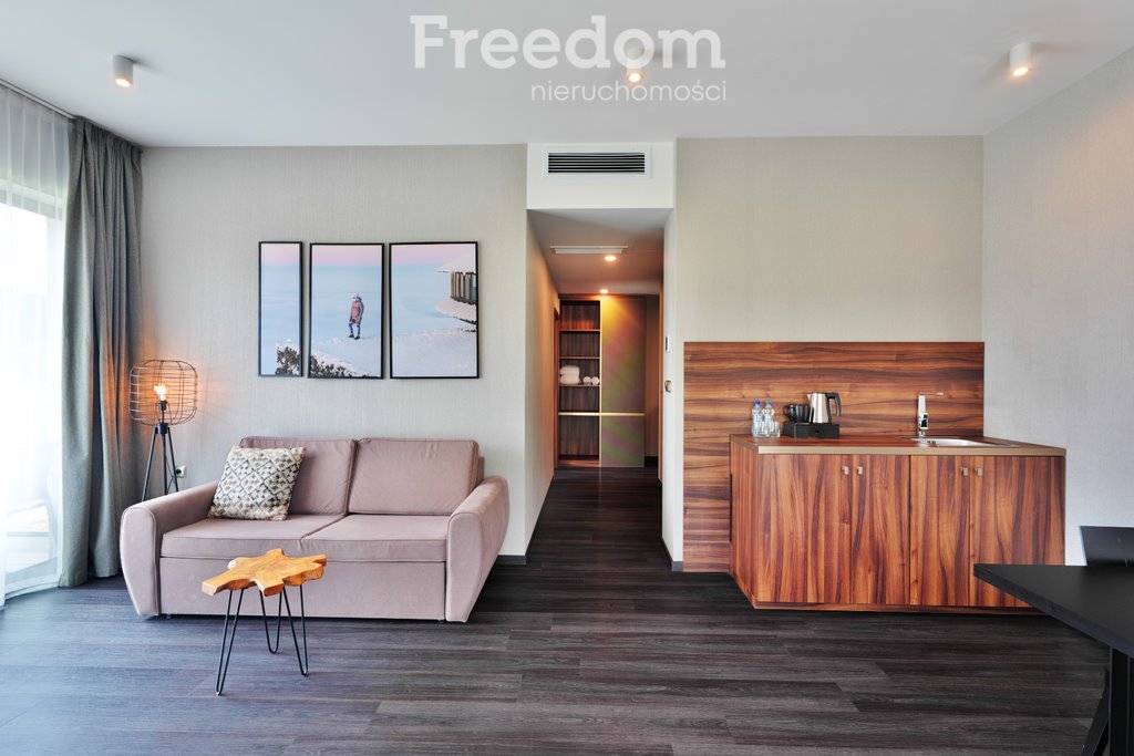 Prestiżowy apartament 47 m² z widokiem na góry i jezioro Sosnówka, Tyrolska  47m2 Foto 1