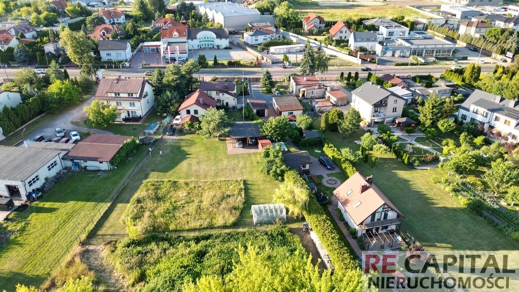 Działka 1080 m2 w centrum Starych Babic z możliwością zabudowy usługowej Stare Babice, Warszawska  1 080m2 Foto 1