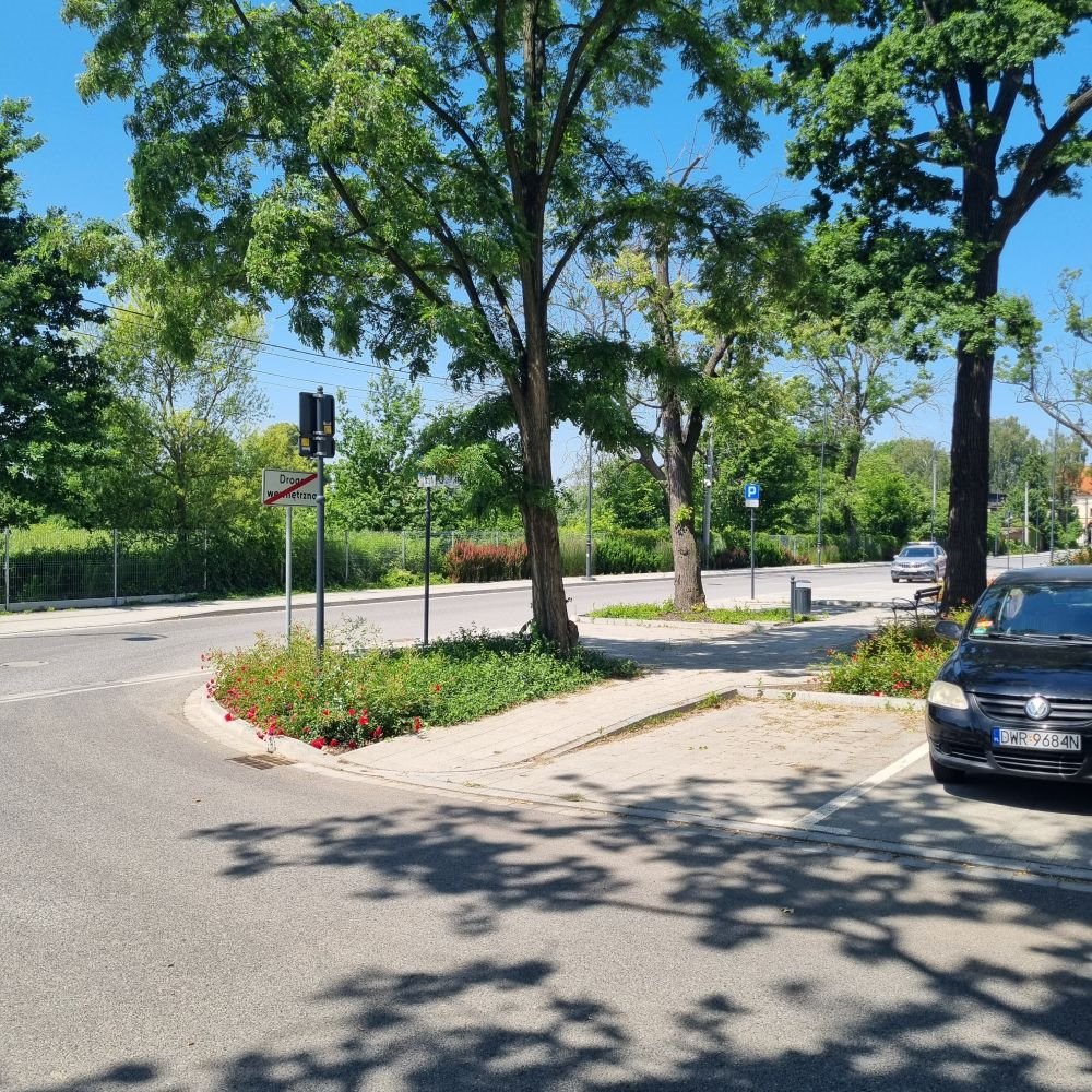 Działka inwestycyjna 7 831 m² w Św. Katarzynie, MPZP Św. Katarzyna, Kolejowa  7 831m2 Foto 1