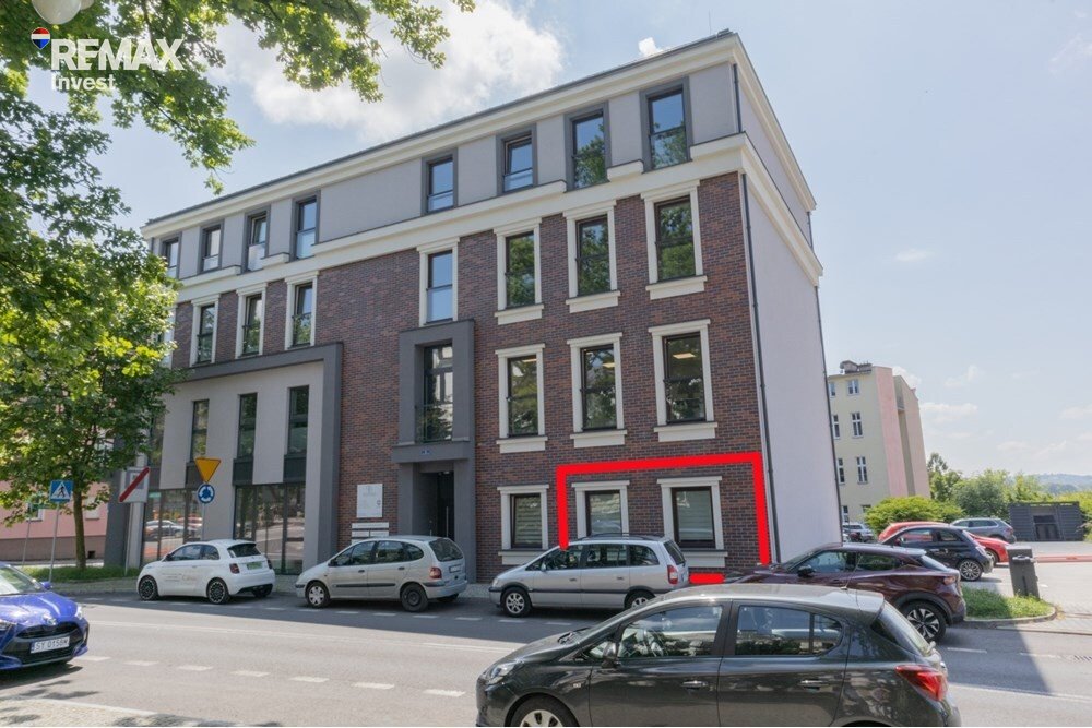 Lokal usługowy 24,2 m² z klimatyzacją w centrum Cieszyna. Cieszyn, 3 Maja 1  24m2 Foto 1