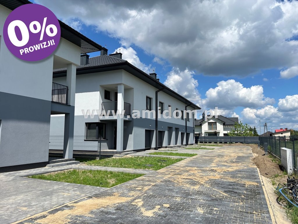 Segment z garażem 155 m² Nadma - nowoczesny dom z ogródkiem Nadma  156m2 Foto 1