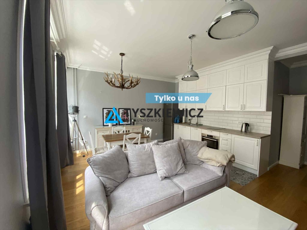 Mieszkanie dwupokojowe na wynajem Gdańsk, Stare Miasto, Mariacka  57m2 Foto 1