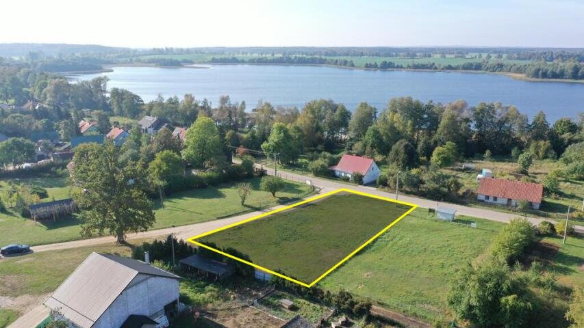 Na sprzedaż działka 998 m² z warunkami zabudowy nad jeziorem Ławki Ławki  993m2 Foto 1