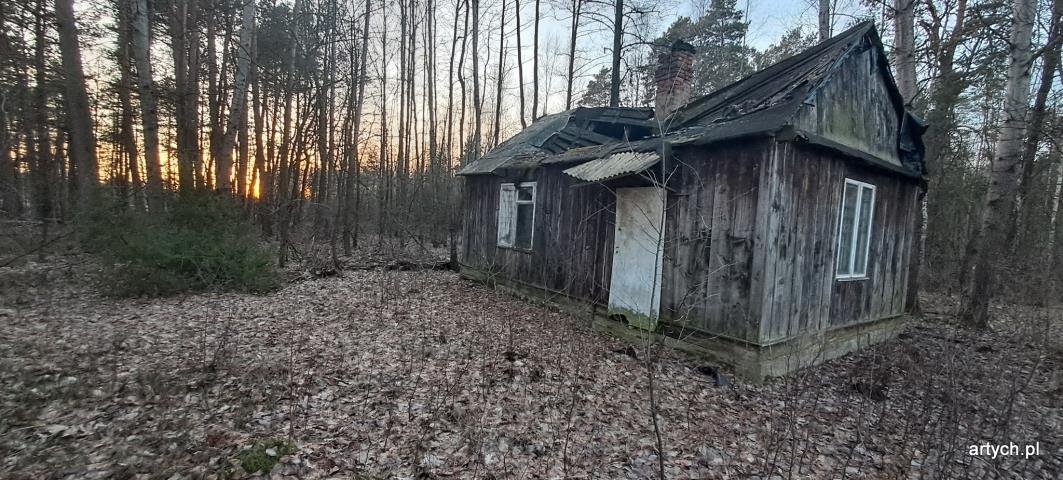 Sprzedam działkę 700 m² z mediami i lasem w Starych Lipkach Stare Lipki  700m2 Foto 1