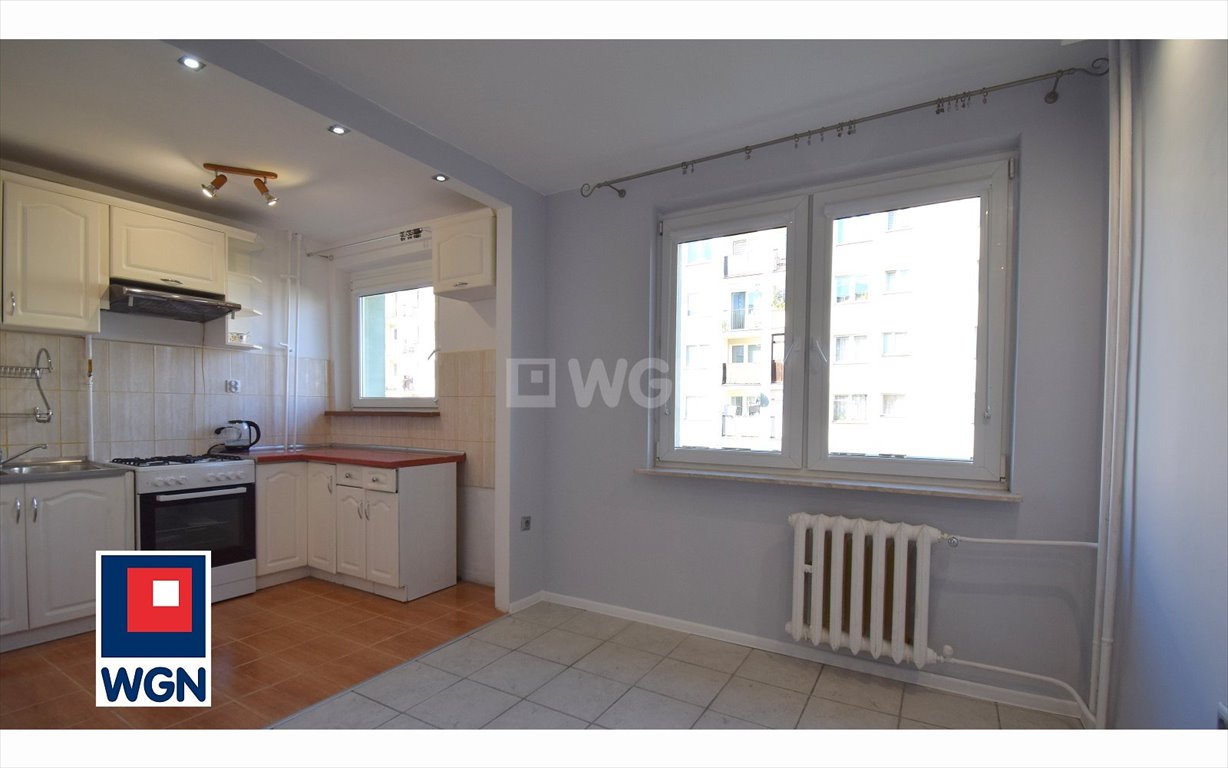 Mieszkanie trzypokojowe na wynajem Głogów, Al. Wolności  42m2 Foto 1