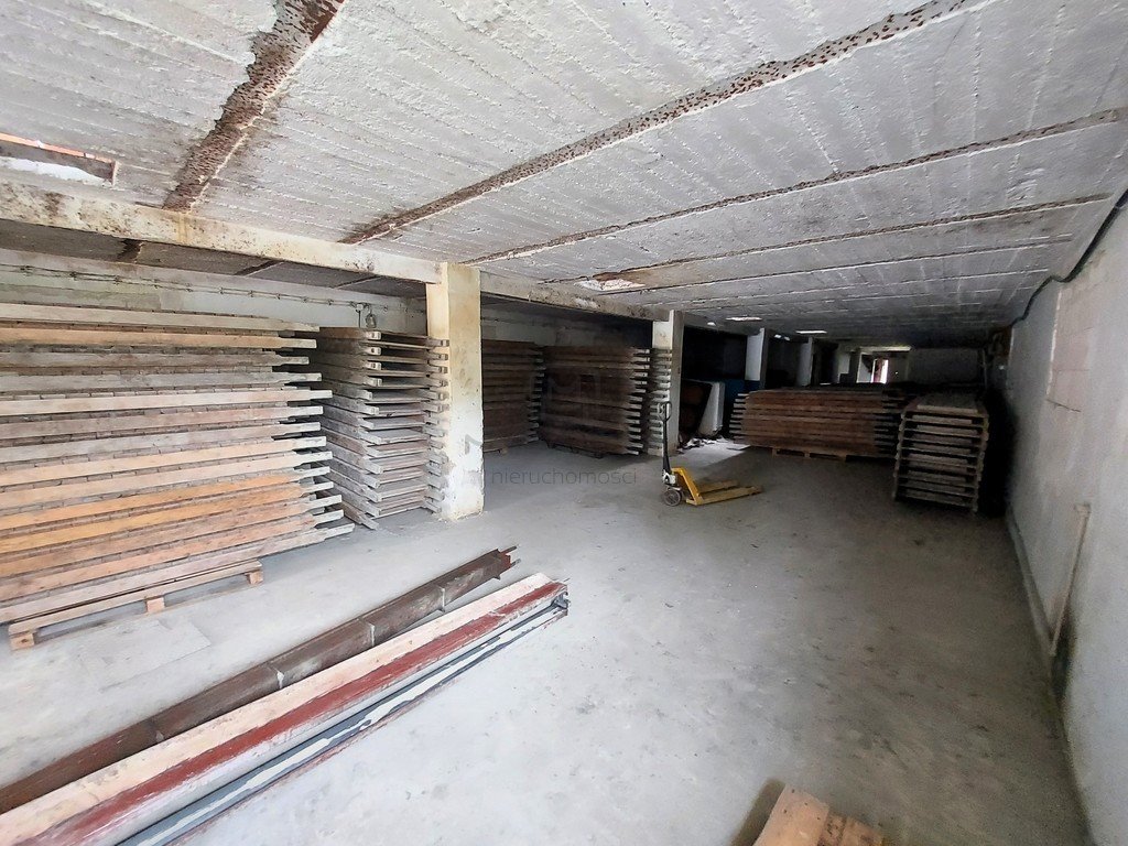 Magazyn na sprzedaż Brzozowiec  700m2 Foto 3