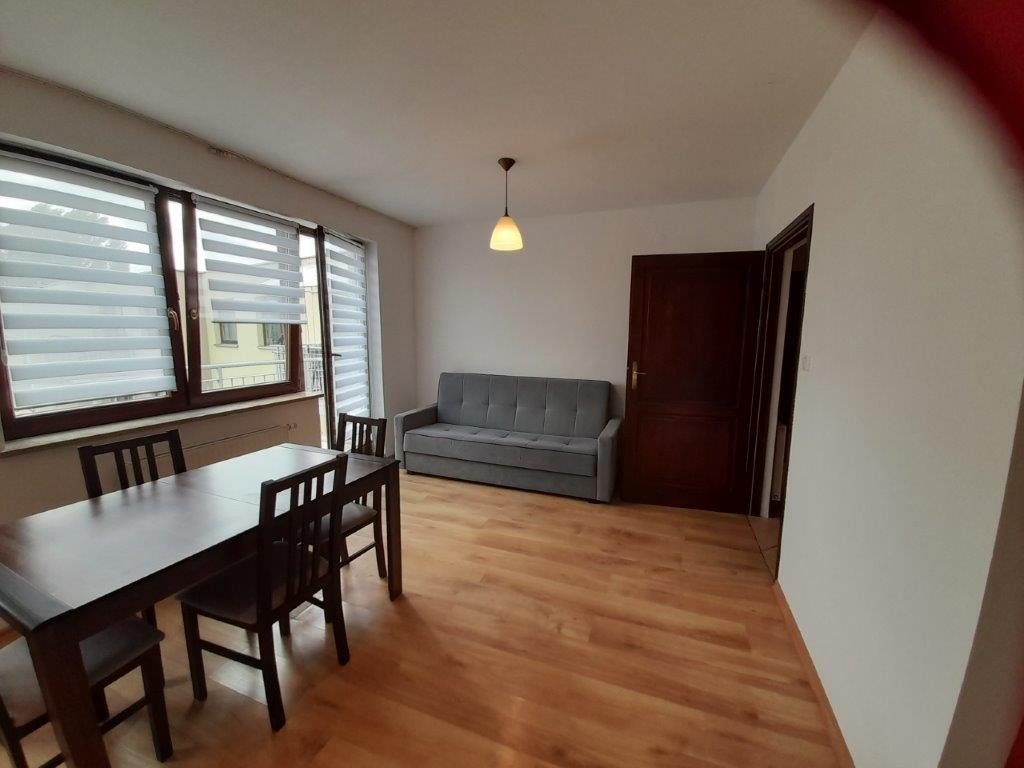 Mieszkanie dwupokojowe na wynajem Łódź, Widzew, Zarzew, Władysława Strzemińskiego 11  50m2 Foto 1