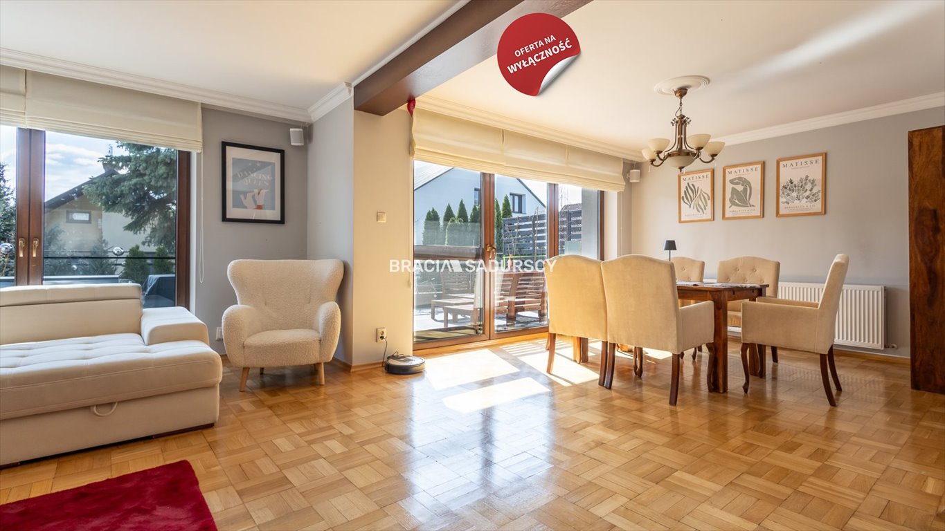 Dom 250 m2 z sauną i jacuzzi w centrum Myślenic Myślenice, Centrum, Wybickiego  250m2 Foto 1