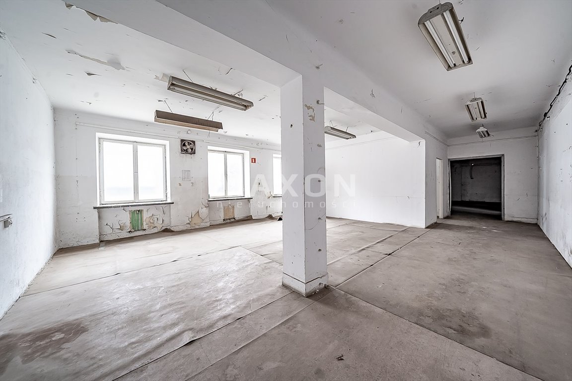 Lokal użytkowy na sprzedaż Błonie  2 350m2 Foto 13