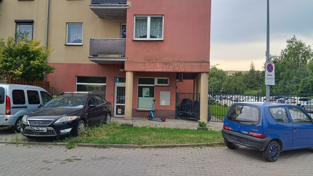 Lokal użytkowy na sprzedaż Luboń, Wschodnia  54m2 Foto 4