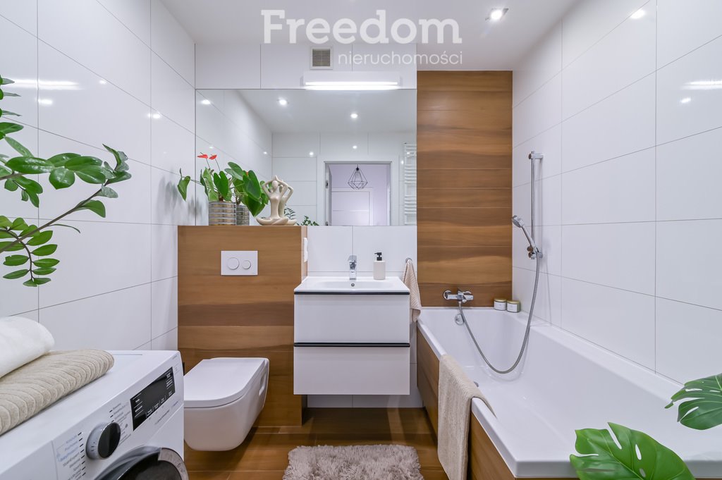 Mieszkanie trzypokojowe na sprzedaż Borkowo, Współczesna  59m2 Foto 1