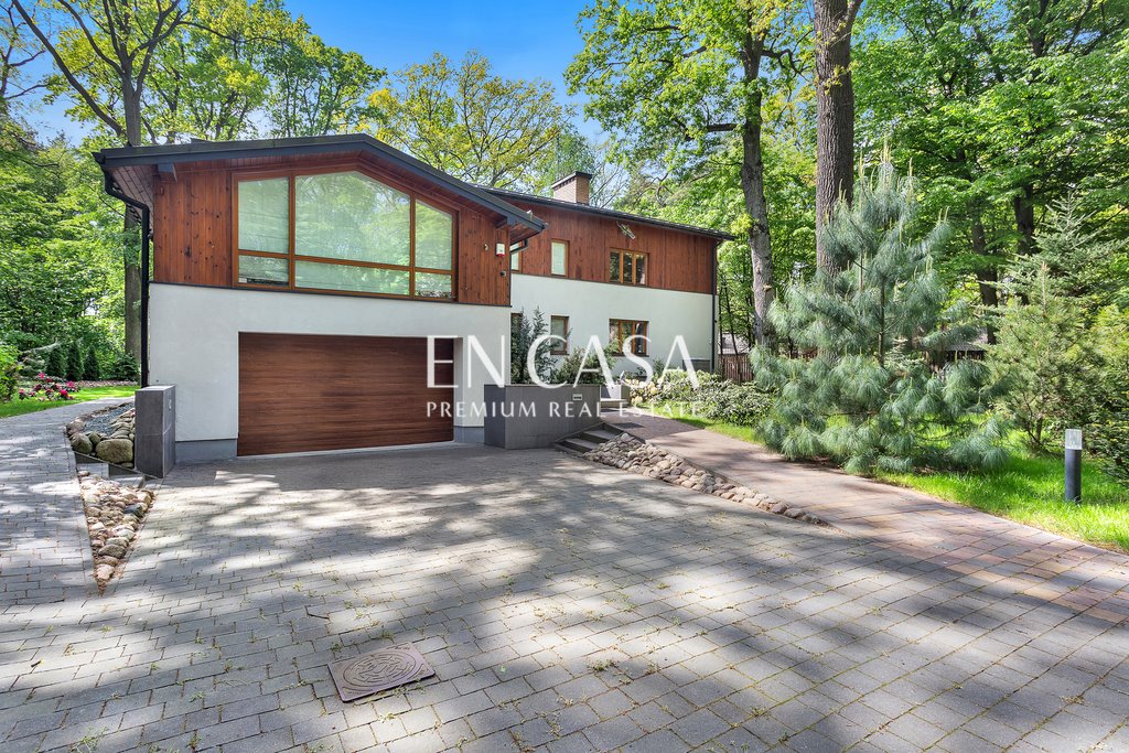 Ekskluzywny dom 450 m2 w Podkowie Leśnej z prywatnym lasem Podkowa Leśna, Kwiatowa  450m2 Foto 1