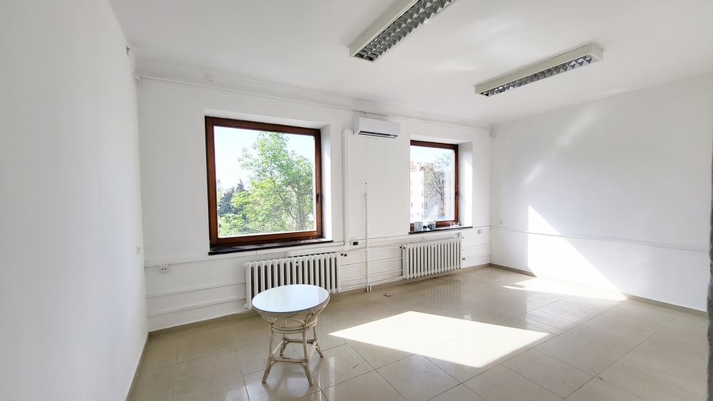 Wynajem 28 m2 lokalu na Tarnogajskiej – idealne na biuro lub gabinet Wrocław, Tarnogajska  28m2 Foto 1