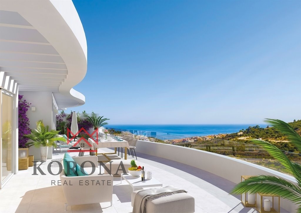 Mieszkanie dwupokojowe na sprzedaż Hiszpania, La Alcaidesa  108m2 Foto 1