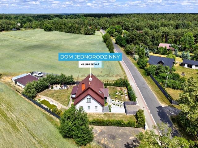 Zapraszam do obejrzenia domu 172 m² w malowniczej okolicy Wilczyn, Świętne, Świętne  172m2 Foto 1