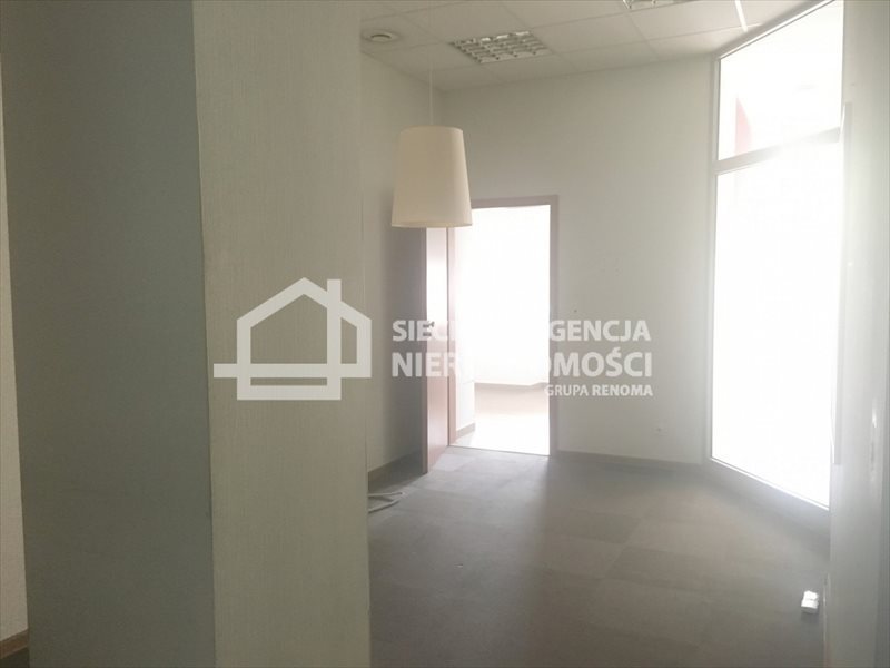 Lokal handlowo-usługowy 207 m2 w centrum Gdyni - wysokiej jakości podział na boksy Gdynia, Śródmieście  207m2 Foto 1
