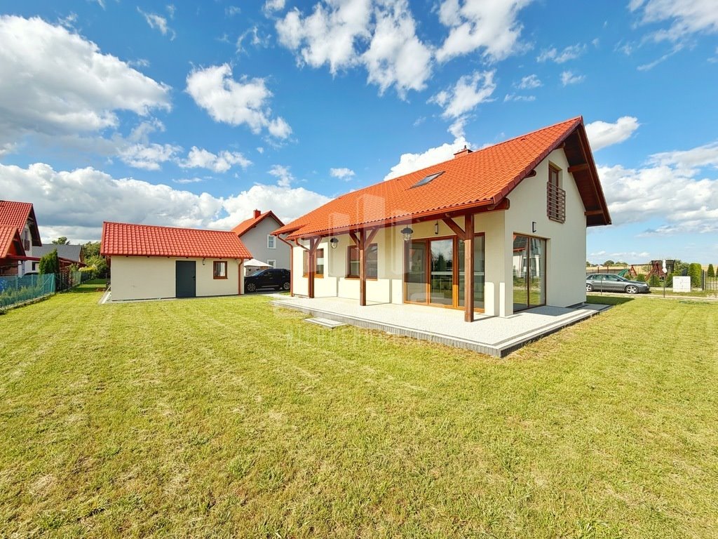 Nowoczesny dom 101 m² z garażem i ogrodem polecam Lubichowo  102m2 Foto 1