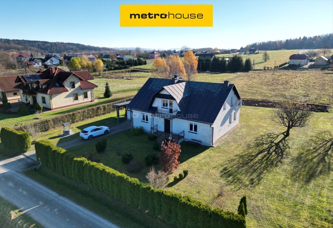 Solidny dom 180 m² z garażem i dużą działką Zmiennica  180m2 Foto 1