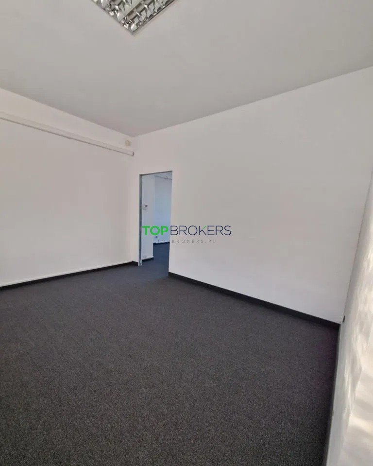 Lokal użytkowy na wynajem Warszawa, Wawer Las  58m2 Foto 1