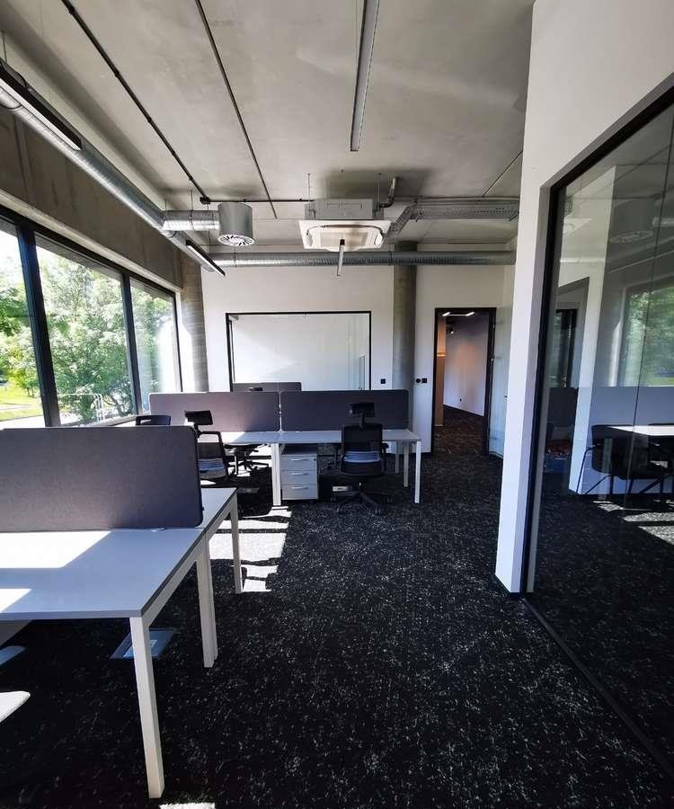 Lokal użytkowy na wynajem Katowice, Dąb, ul. Węglowa  169m2 Foto 1