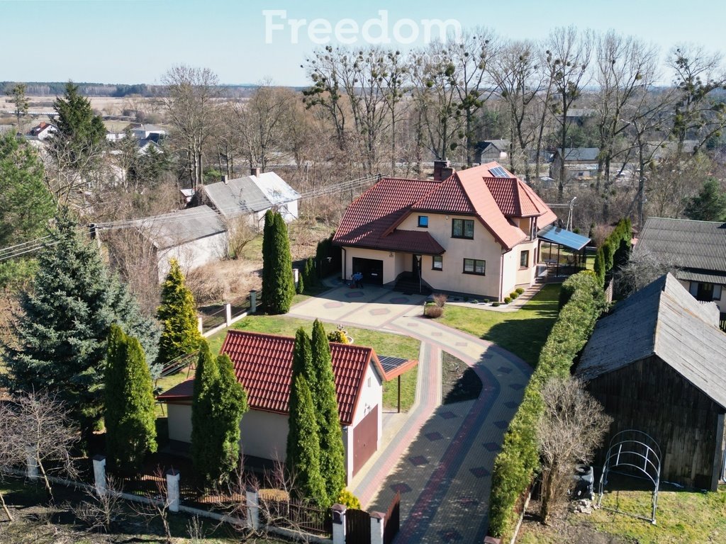 Dom na sprzedaż Oleśniki  264m2 Foto 1