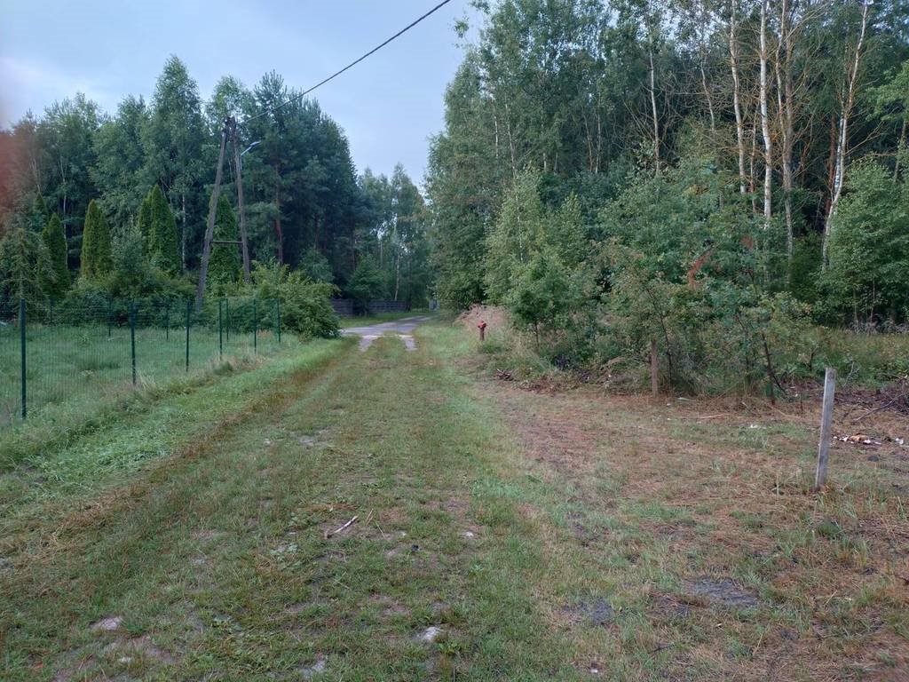 Polecam działkę 300 m² w Radomsku - las, rzeka, cisza Radomsko  300m2 Foto 1