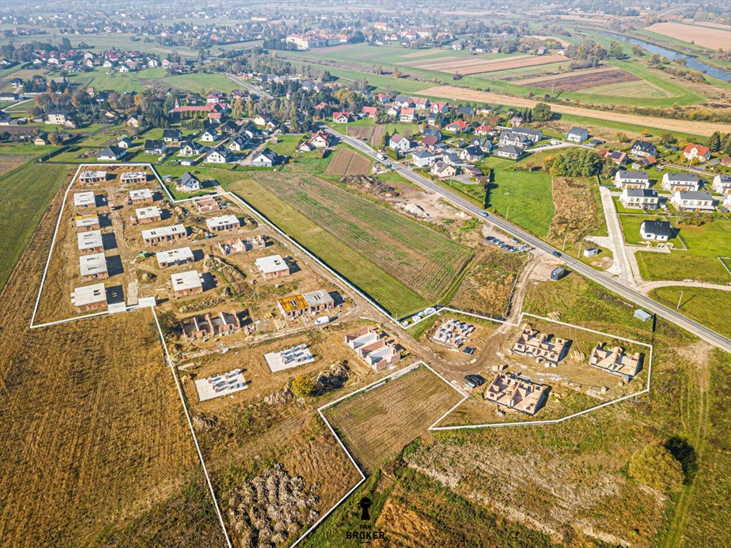 Mieszkanie trzypokojowe na sprzedaż Niepołomice  55m2 Foto 1