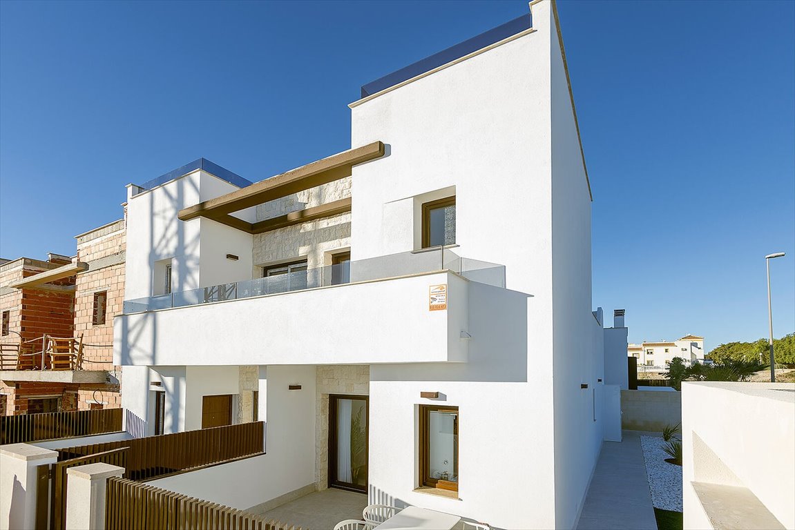 Dom szeregowy z basenem i solarium w Vistabella Golf Hiszpania, Alicante, Vistabella, Orihuela, Alicante  145m2 Foto 1