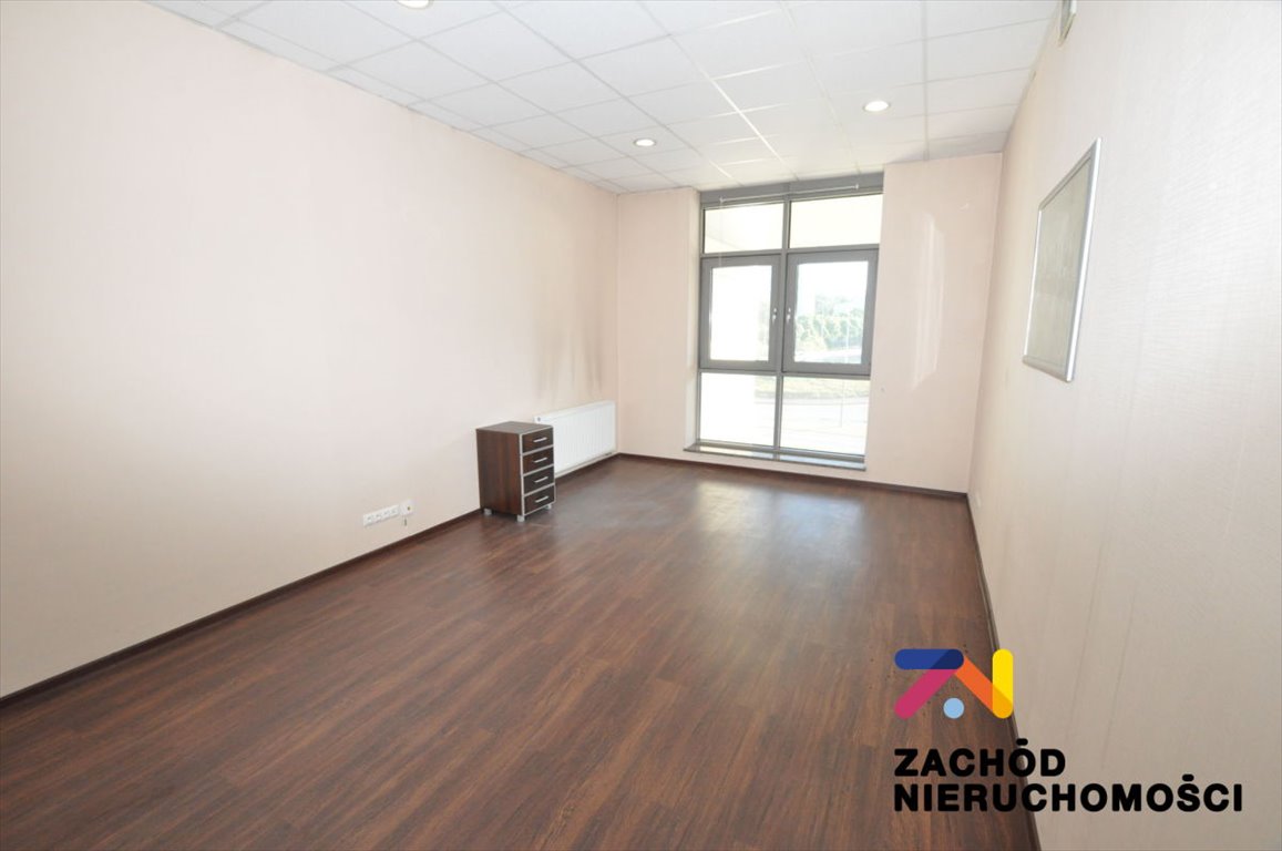 Nowoczesny biuro 25 m2 w centrum Zielonej Góry Zielona Góra, Centrum  25m2 Foto 1