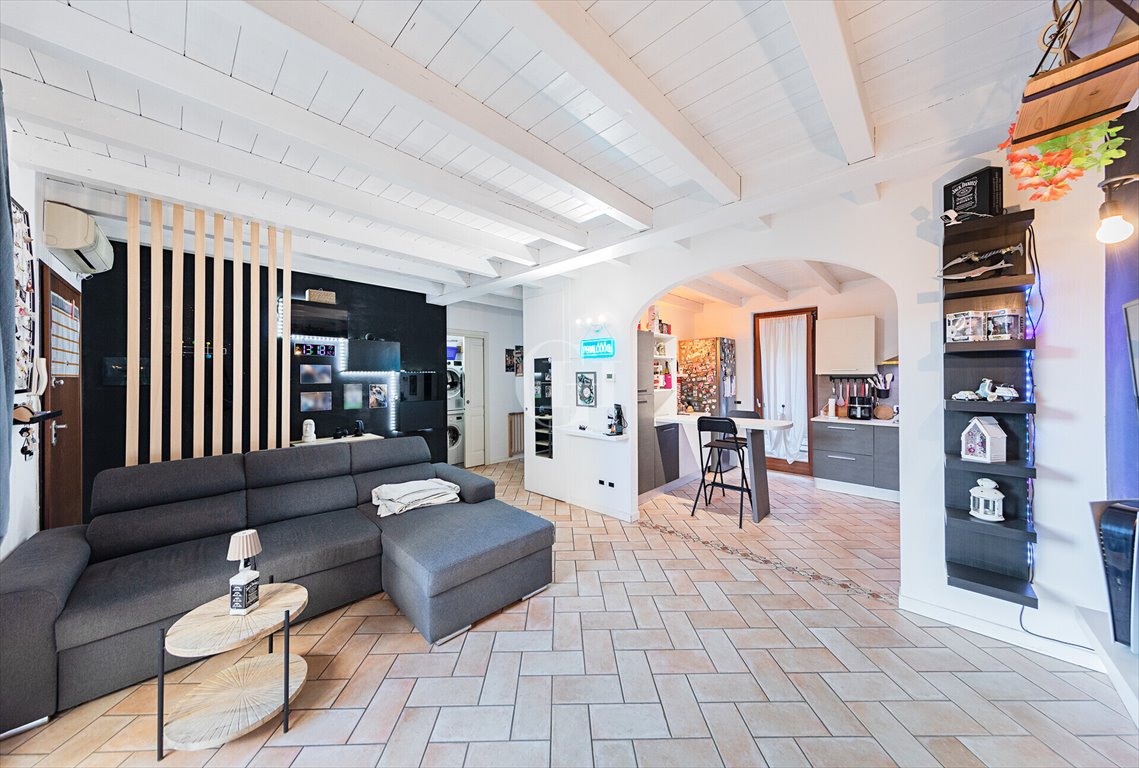 Ekskluzywne 95 m² z basenem w Soiano del Lago Włochy, Soiano sul Lago  95m2 Foto 1