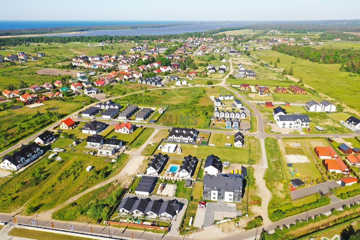 Mieszkanie dwupokojowe na sprzedaż Łeba, Kolonijna  40m2 Foto 1