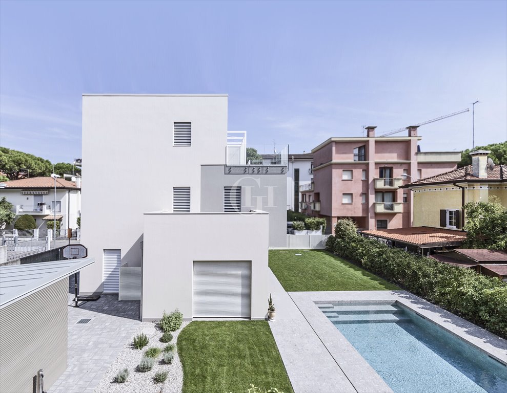Dom na sprzedaż Włochy, Lido di Jesolo  170m2 Foto 1