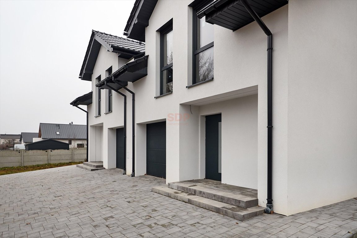 Nowoczesny dom bliźniak 147 m² w Myszkowie - zapraszam Myszków, Zielona  146m2 Foto 1