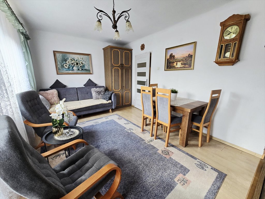 3-pokojowe mieszkanie do remontu z balkonem i dużą piwnicą Kielce, Sady, Jarzębinowa  59m2 Foto 1