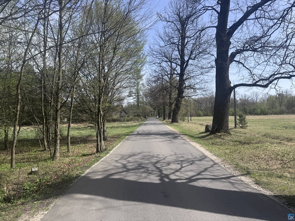 Działka budowlana przy lesie w Kaletach - 2249 m2. Kalety, Drutarnia, Dębowa  2 249m2 Foto 1