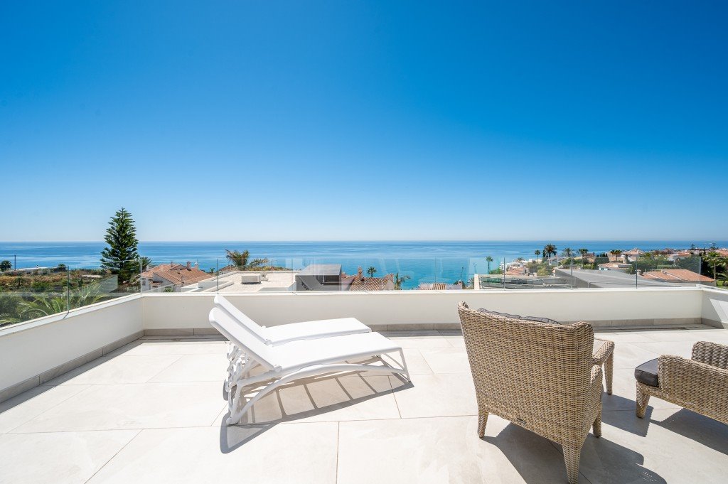 Luksusowa villa z widokiem na morze i góry Hiszpania, Nerja  288m2 Foto 1