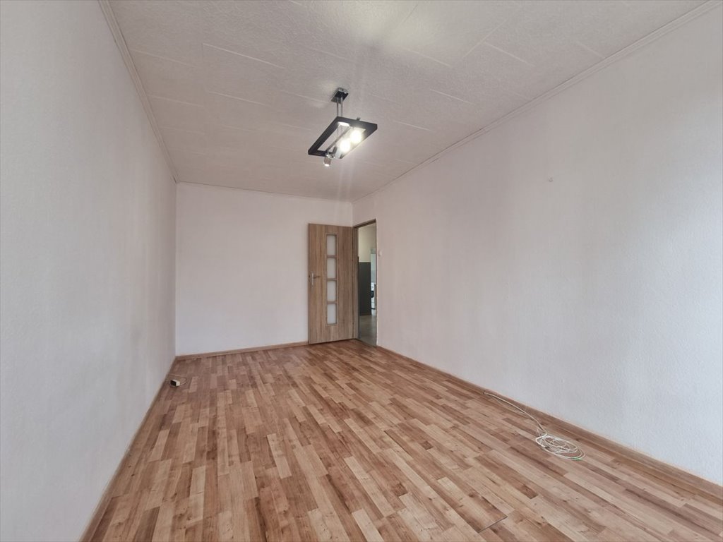 Wynajem 2-pok. mieszkania z balkonem, piwnicą i blisko lasu Ruda Śląska, Halemba, Energetyków  46m2 Foto 1