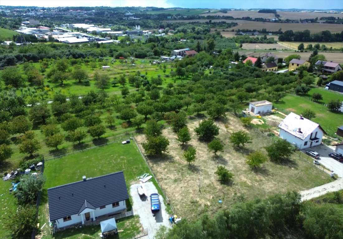 Działka budowlana na sprzedaż Księginice  2 002m2 Foto 1