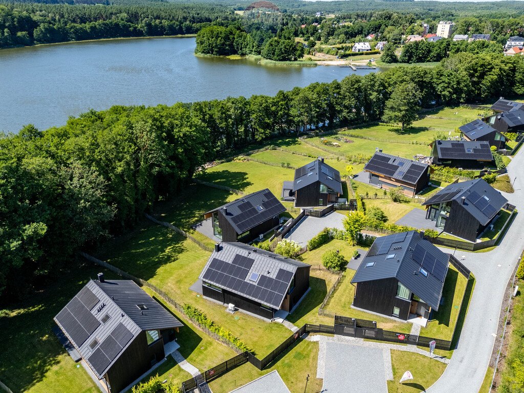 Ekskluzywny dom nad jeziorem w Kołczewie, 167 m² Kołczewo, Zwycięstwa  167m2 Foto 1