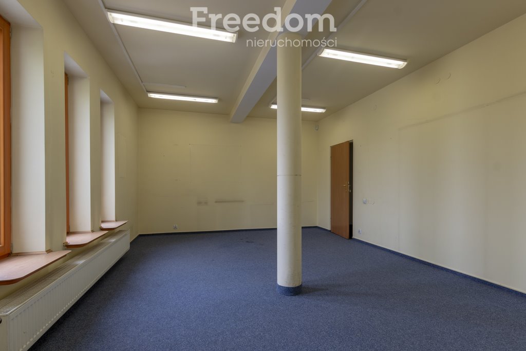 Lokal użytkowy na wynajem Stalowa Wola, Handlowa  300m2 Foto 15